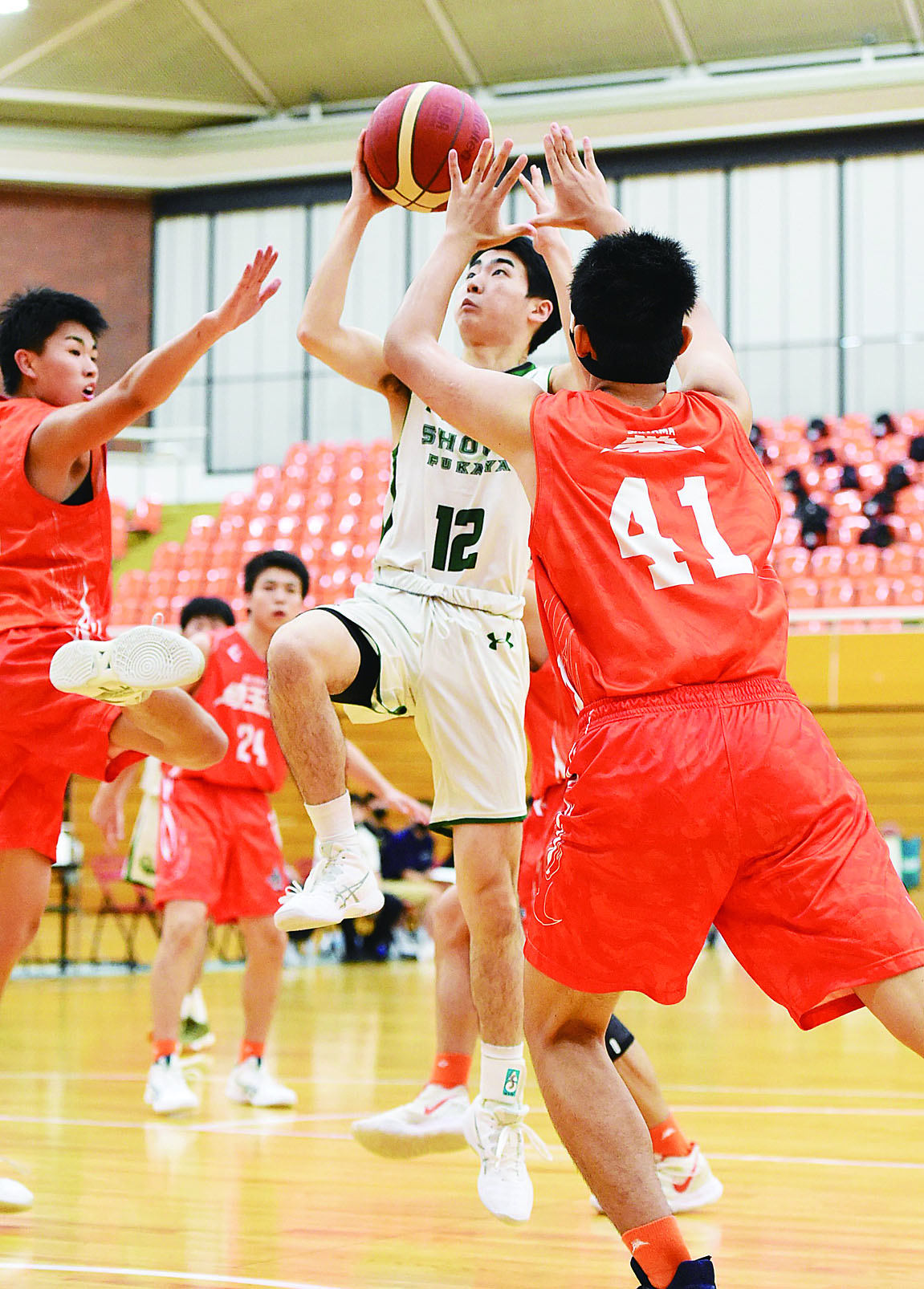 ウインター杯バスケ県予選 男子 正智深谷10連覇達成 | 埼玉新聞社