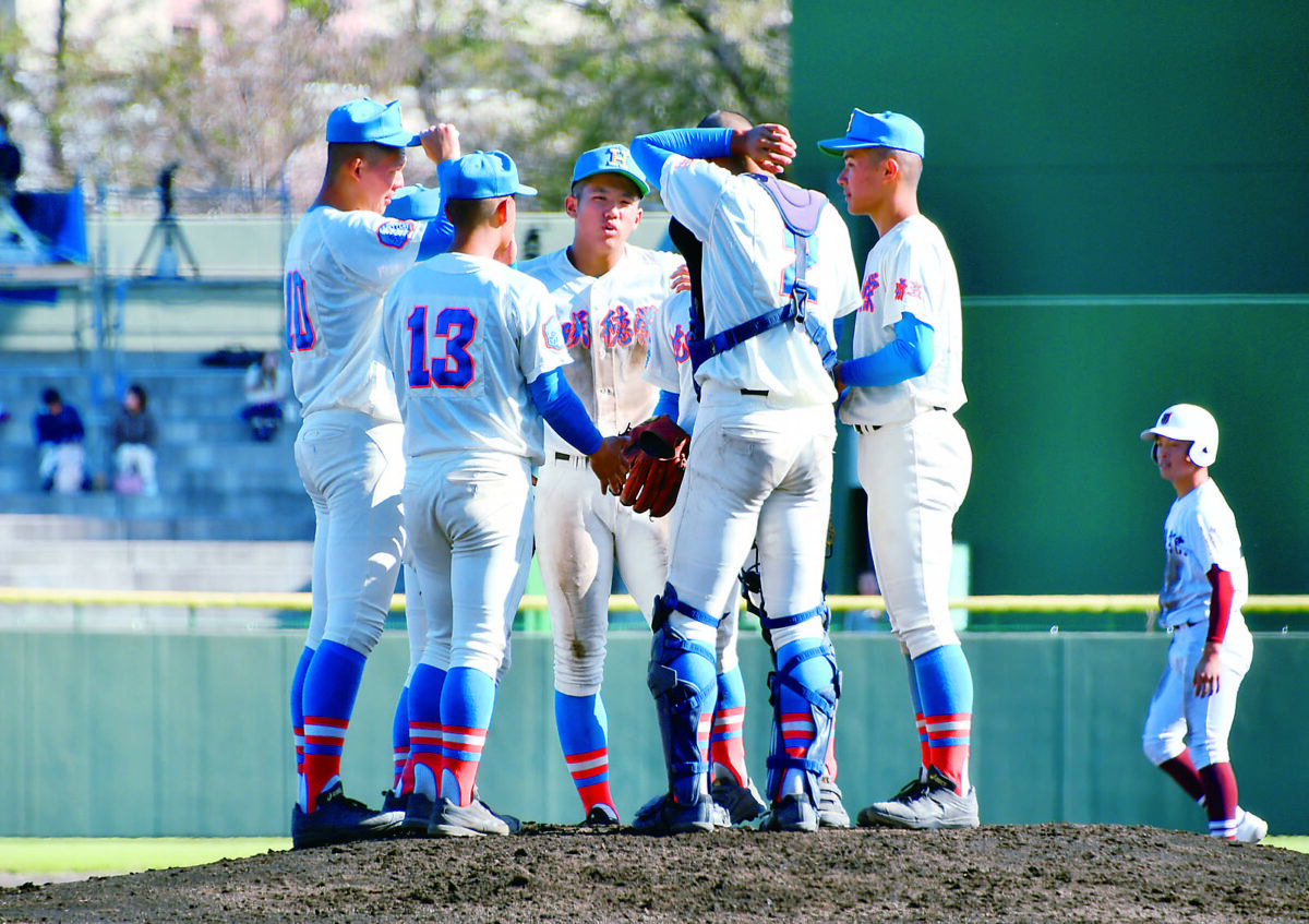 花咲徳栄甲子園用ユニフォーム - 野球