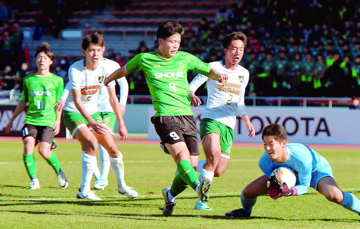 全国高校サッカー 昌平初4強ならず 青森山田に0－4 | 埼玉新聞社